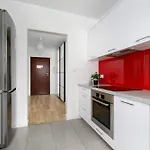 Appartement Bright One-bedroom Functional Interiors Remote Working By Renters *
