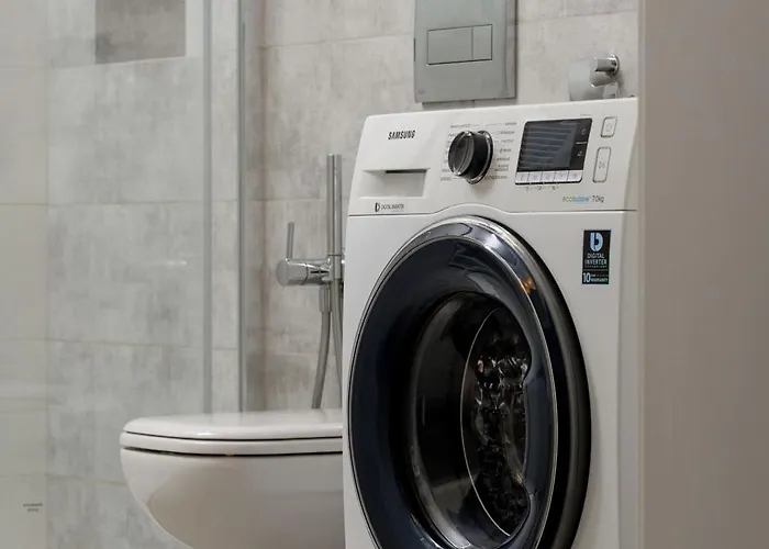 Bright One-bedroom Functional Interiors Remote Working By Renters *